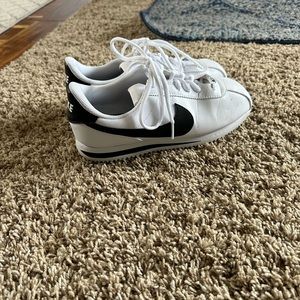 Nike shoes Womens size 7